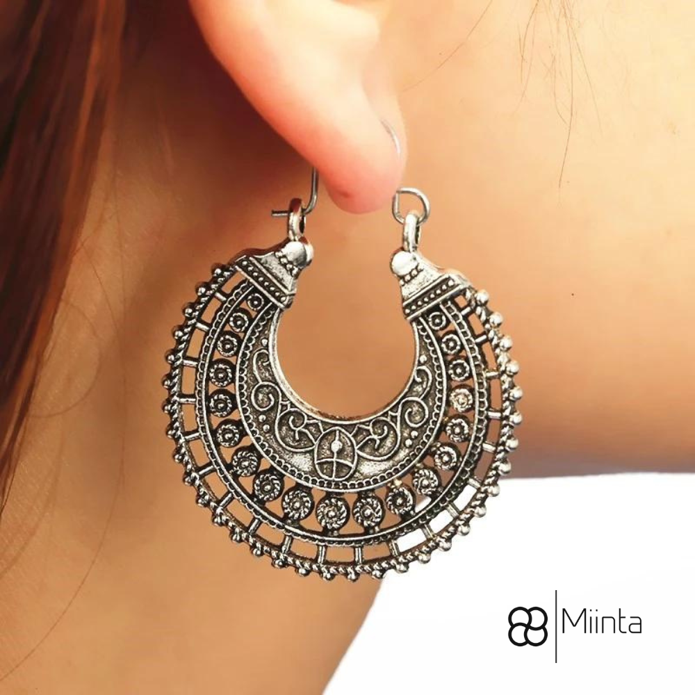 Elegant Tibetan filigree earrings made of high-quality genuine silver!