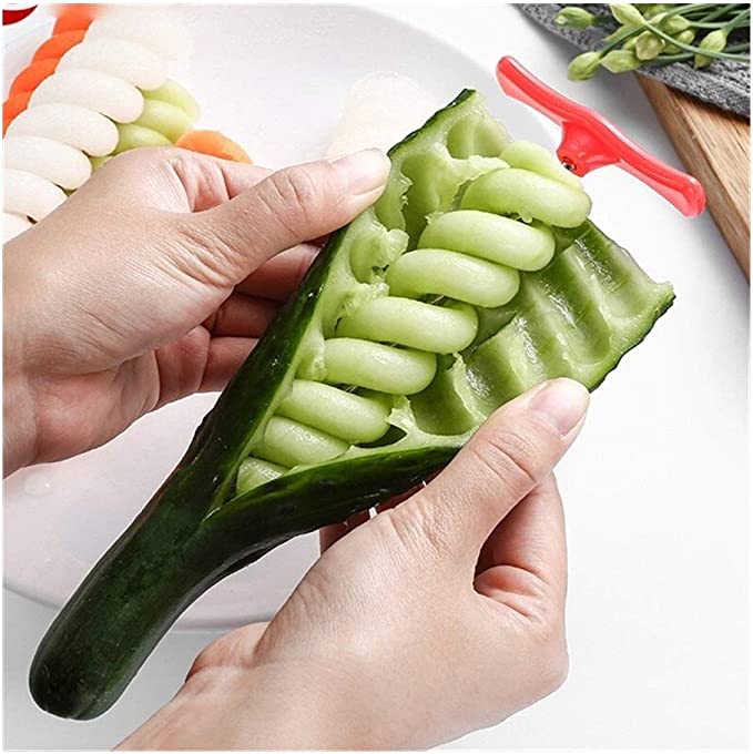 SpiralMaster Cutter – Toy-Like Vegetable Slicer for Creative Cooking
