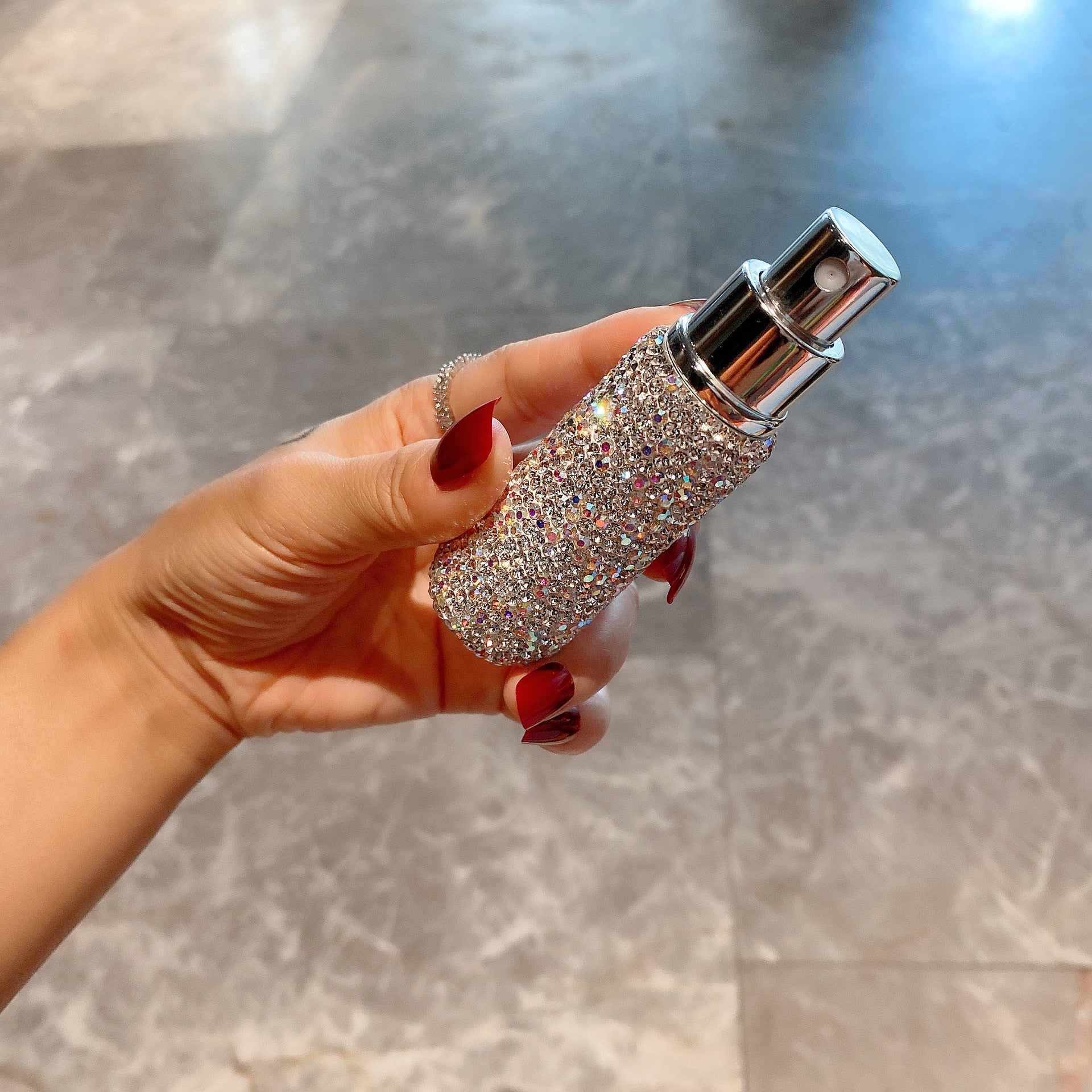 DiamondScent - Luxury Navel Perfume Bottle for Style