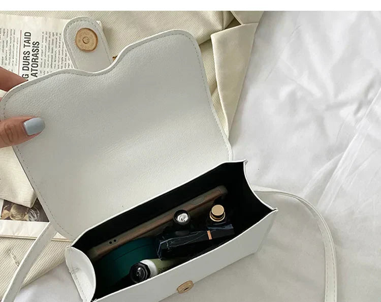 VivaChic Handbag - Fashion conscious Bag for Every Day