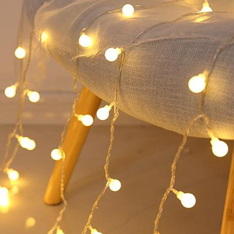 Christmas Glow – Warming Atmosphere Lamps for the Holidays