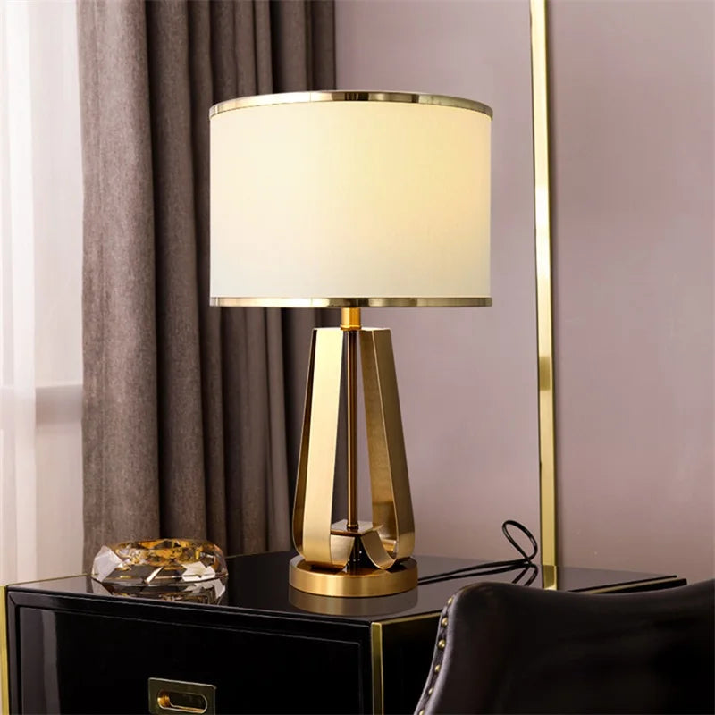 ChicLuxe - Modern LED lamp for elegant interiors