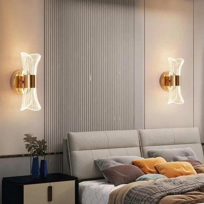 GlowCurve – Elegant LED-vägglampa för Sov- och Vardagsrum
