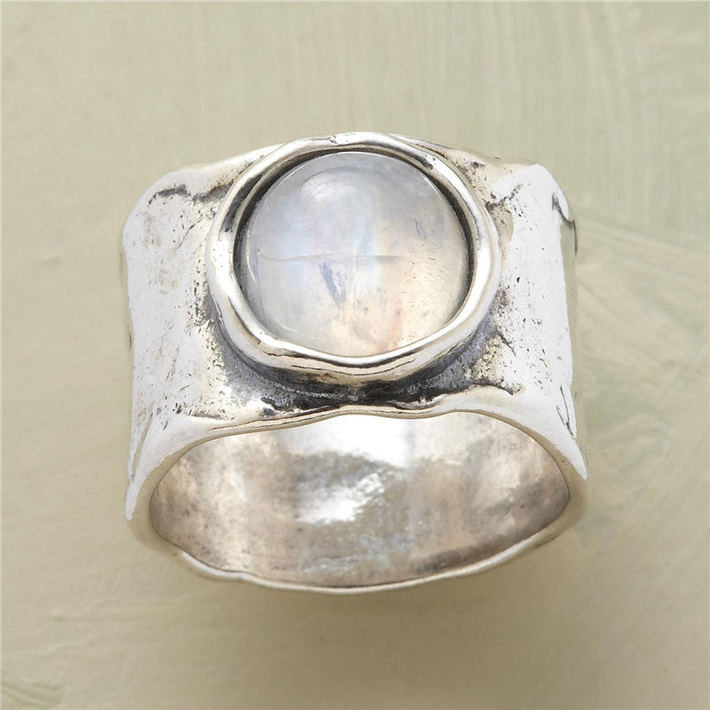 Captivating Silver Moonstone Ring - Luna