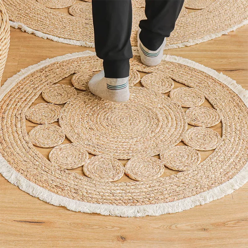 EcoStep - Sustainable Non-Slip Carpet for the Living Room