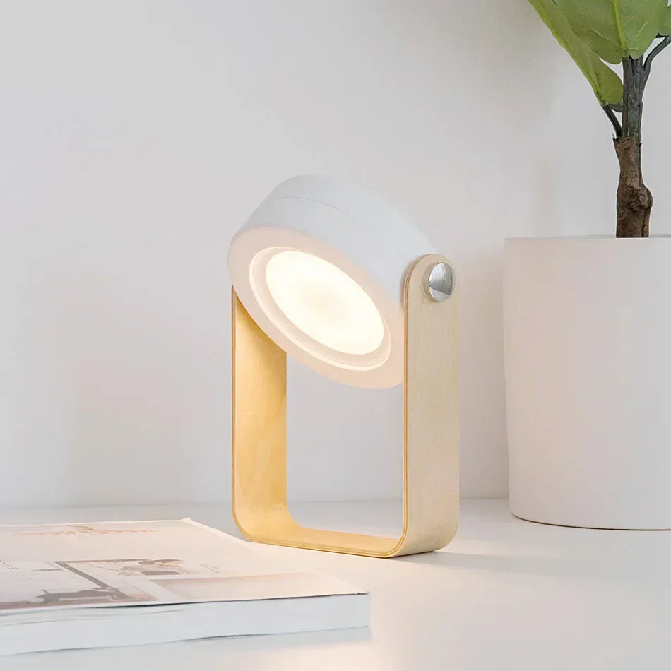 CompactGlow – Elegant Foldable LED Desk Lamp for Home and Travel