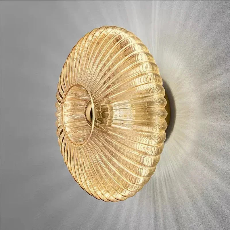 Verre Luminis – Elegant Glass Wall Lamp for Atmospheric Lighting