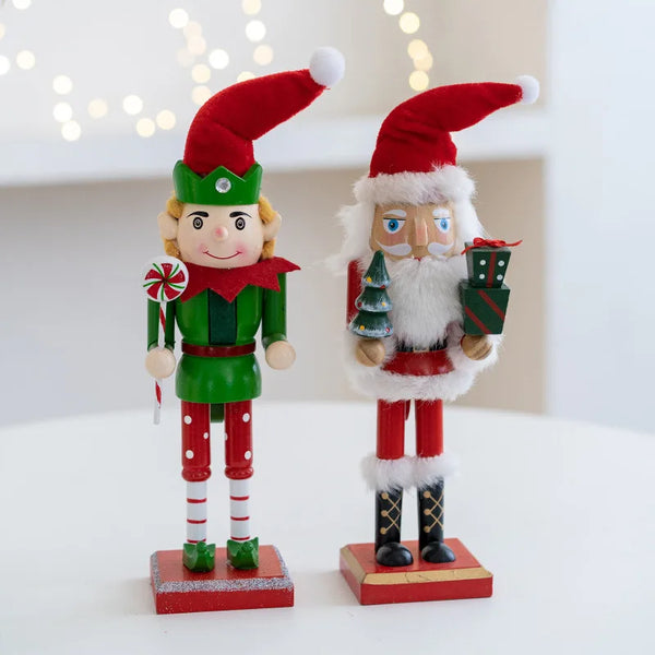 Eleganta Träjulklappar – Tidlös Juldekoration