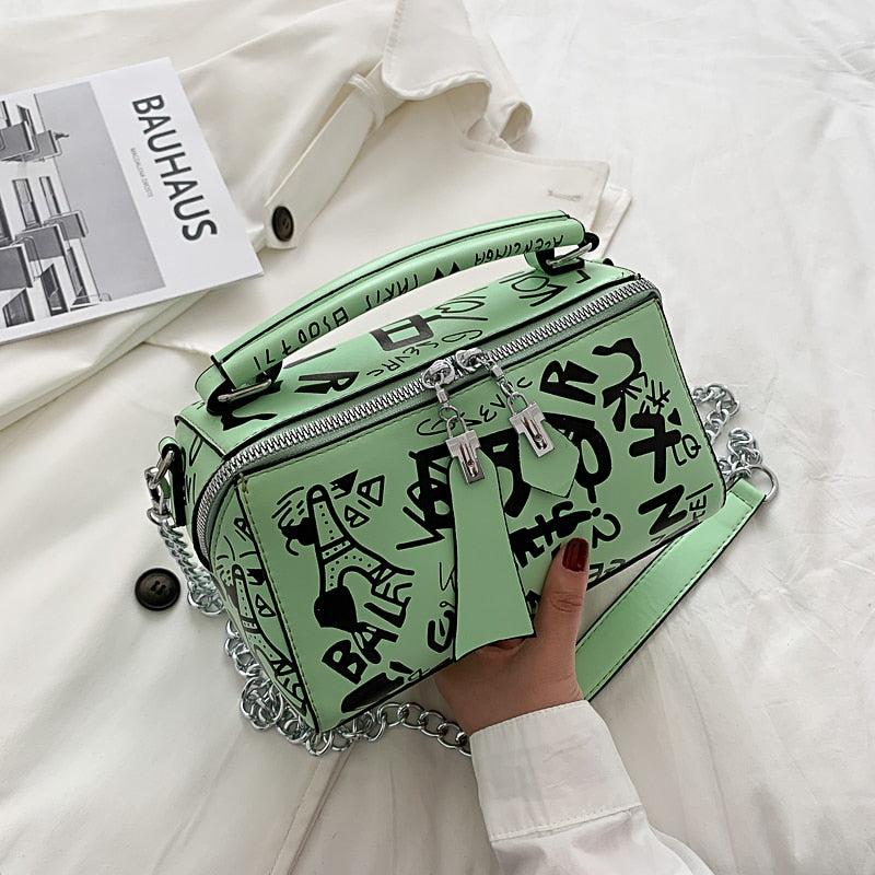 LucyBag – Stylish Handbag with Unique Design