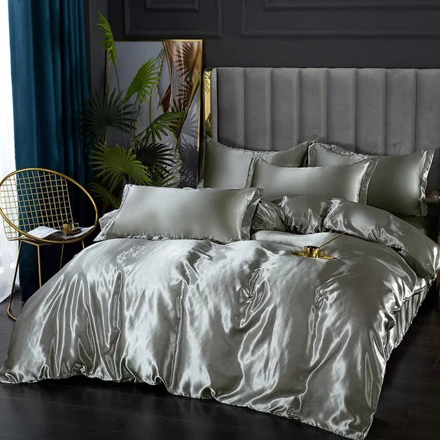 SatinDream Bedding Set - Luxurious Satin Bedding for Dreamy Nights