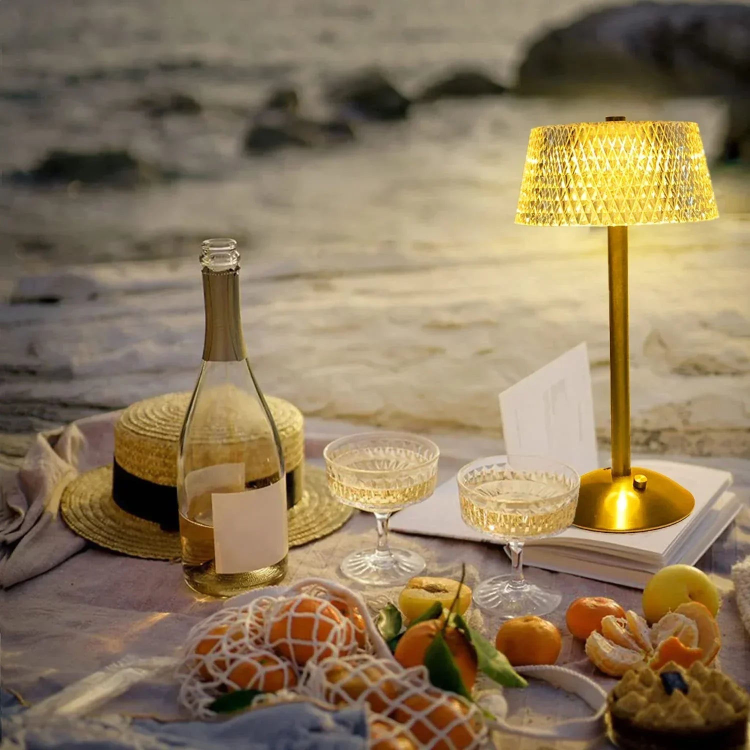 Glamour - Dimmable LED Desk Lamp with Diamond Shape