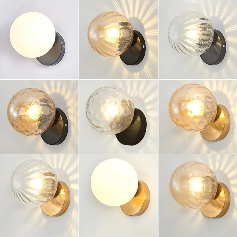 GleamGold - Lyxig Guldig Vägglampa med Glas