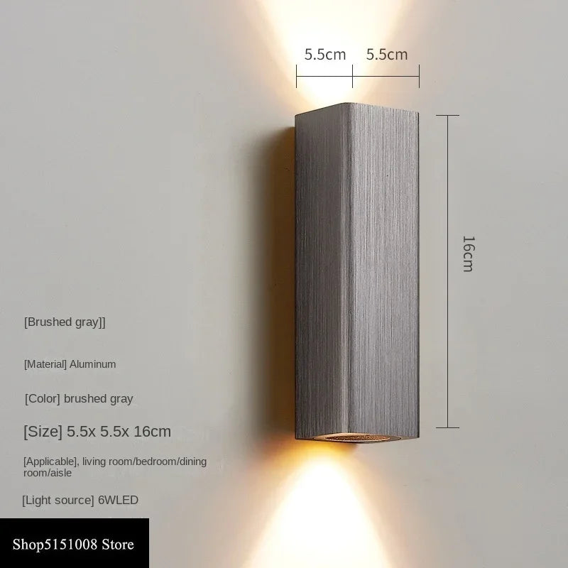GlowLuxe - Stilig LED-vägglampa för sovrum