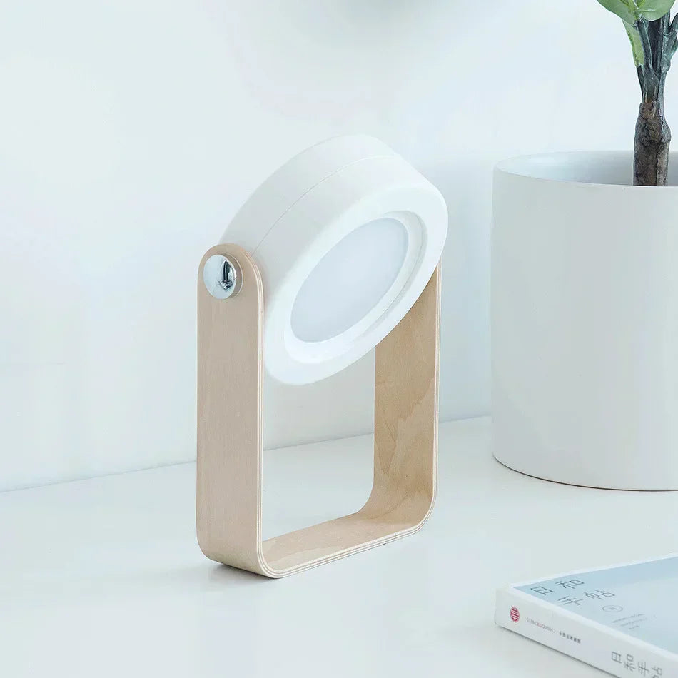 CompactGlow – Elegant Foldable LED Desk Lamp for Home and Travel