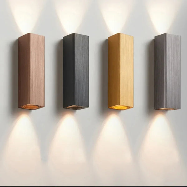 GlowLuxe - Stilig LED-vägglampa för sovrum