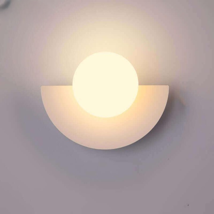 Noorderlicht Charme - Crescent Wall Lamp in Metal 