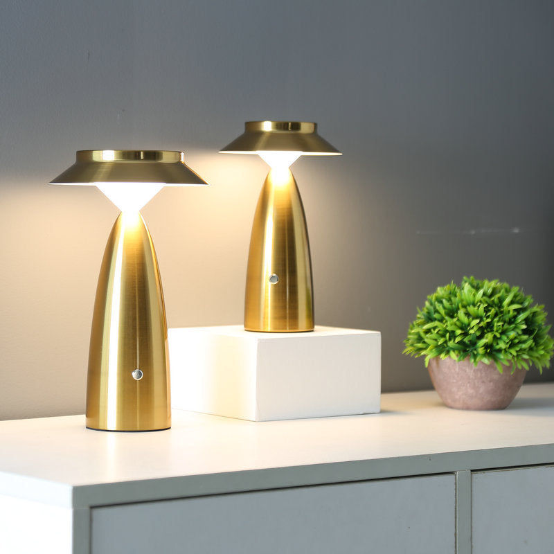 MushroomGlo – Playful Lamp with Industrial Charm