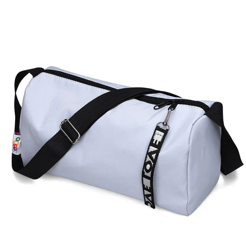 Sporty Elegance Sports Bag - SwiftFit Nylon Sports Bag for Activities