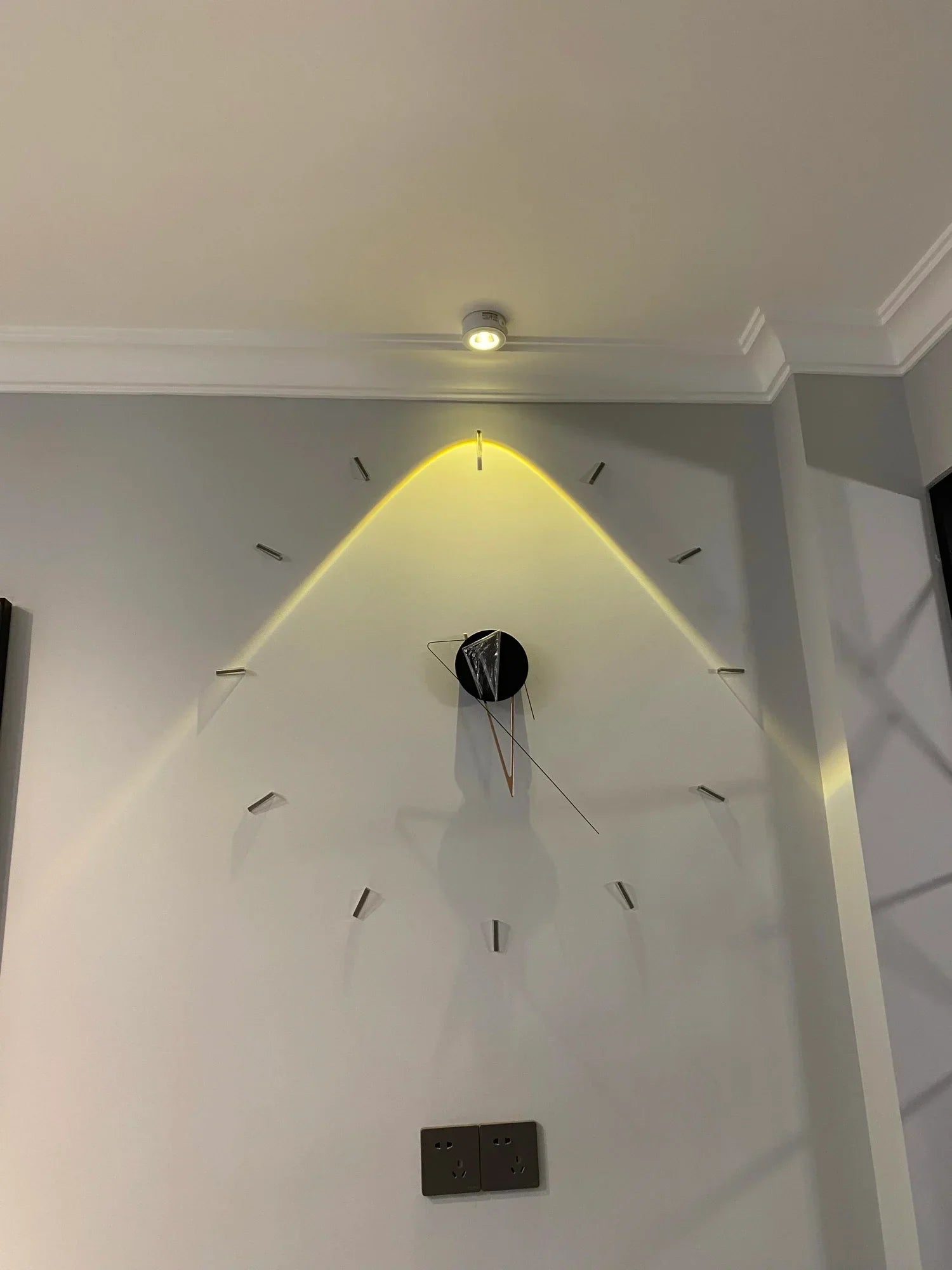 ModernArt Clock - Stille Wall Clock for Minimalism