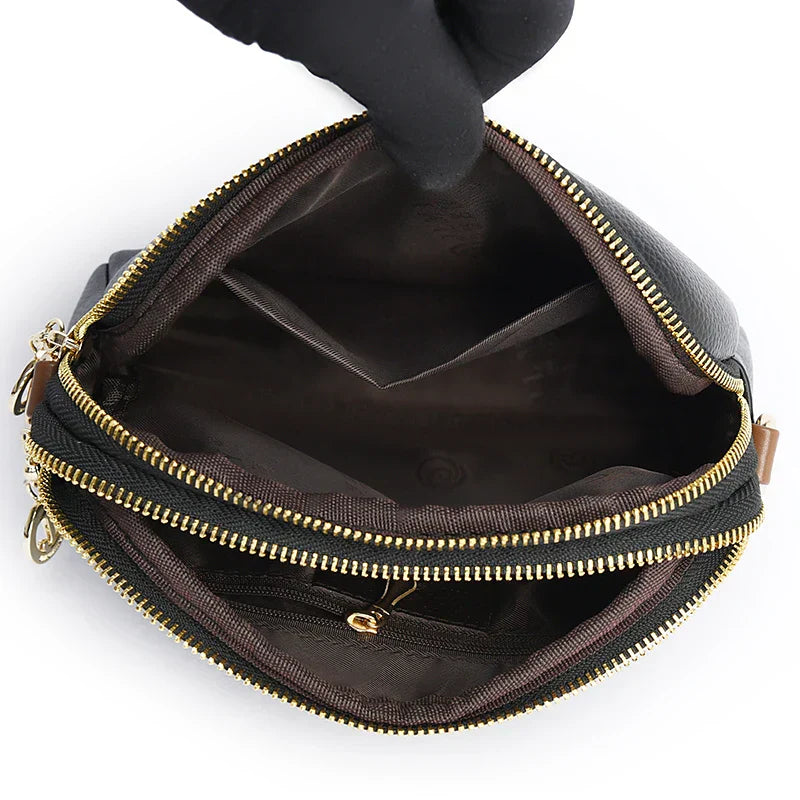 EleganceBag - Lyxig Handväska med Praktisk Funktionalitet