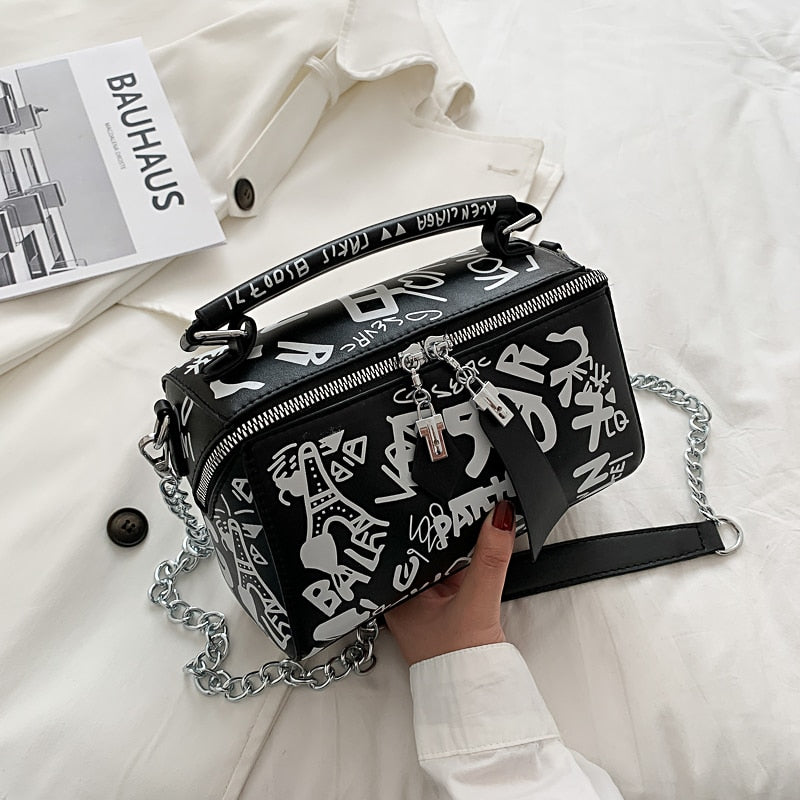 LucyBag – Stylish Handbag with Unique Design