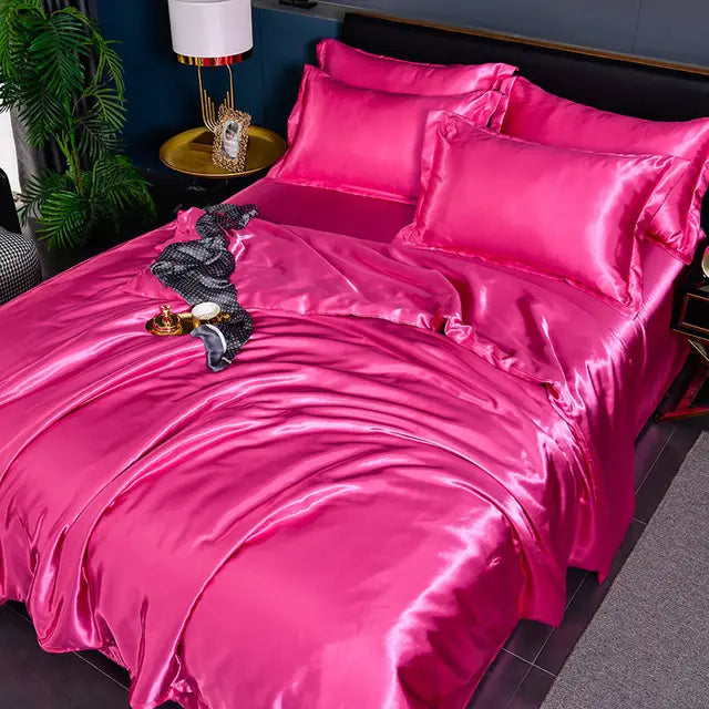 SatinLuxe Bedspread - Luxurious Satin Bedding for Your Bedroom