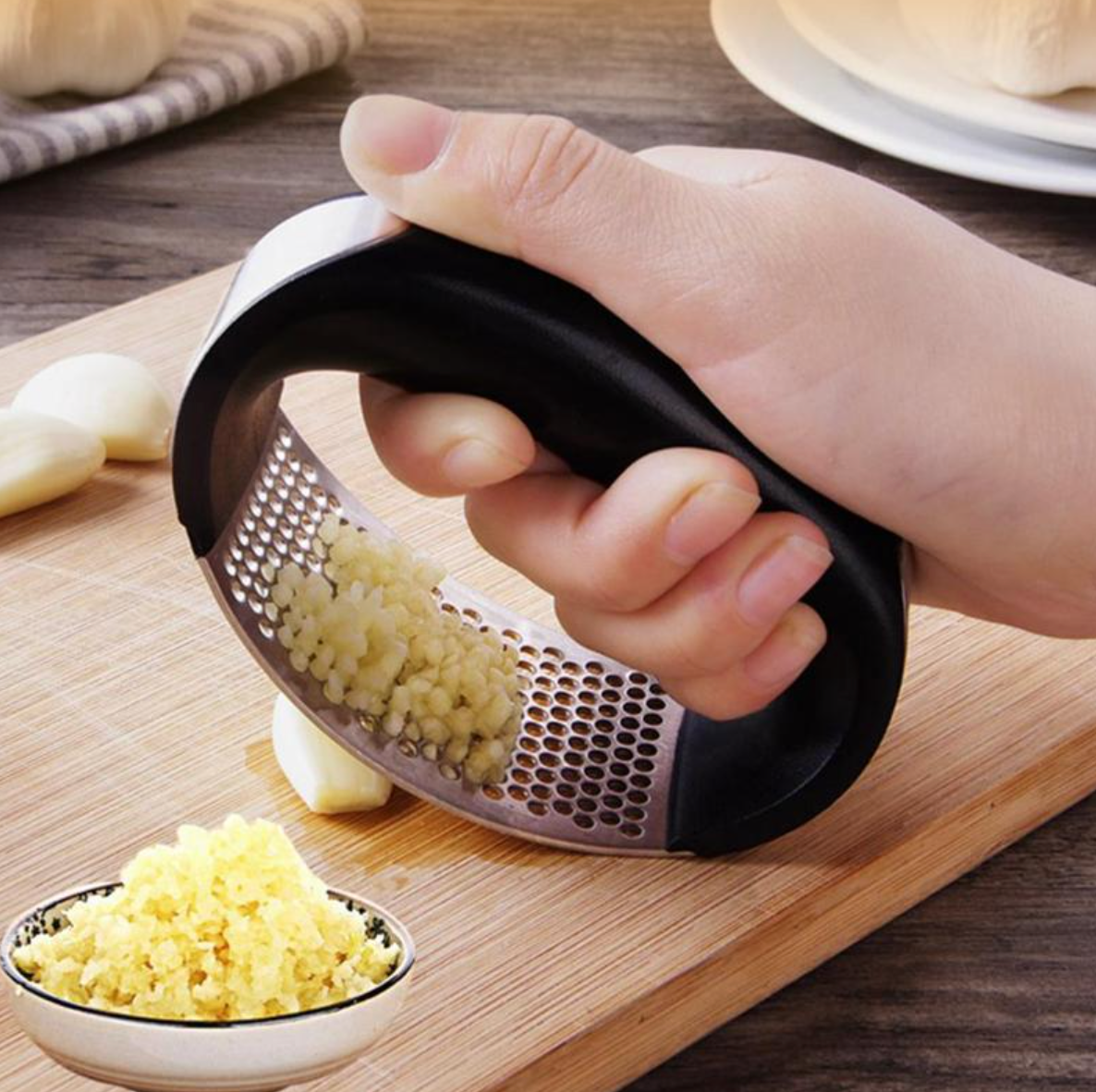 Garlic Press Pro - Stylish Stainless Steel Kitchen Accessory