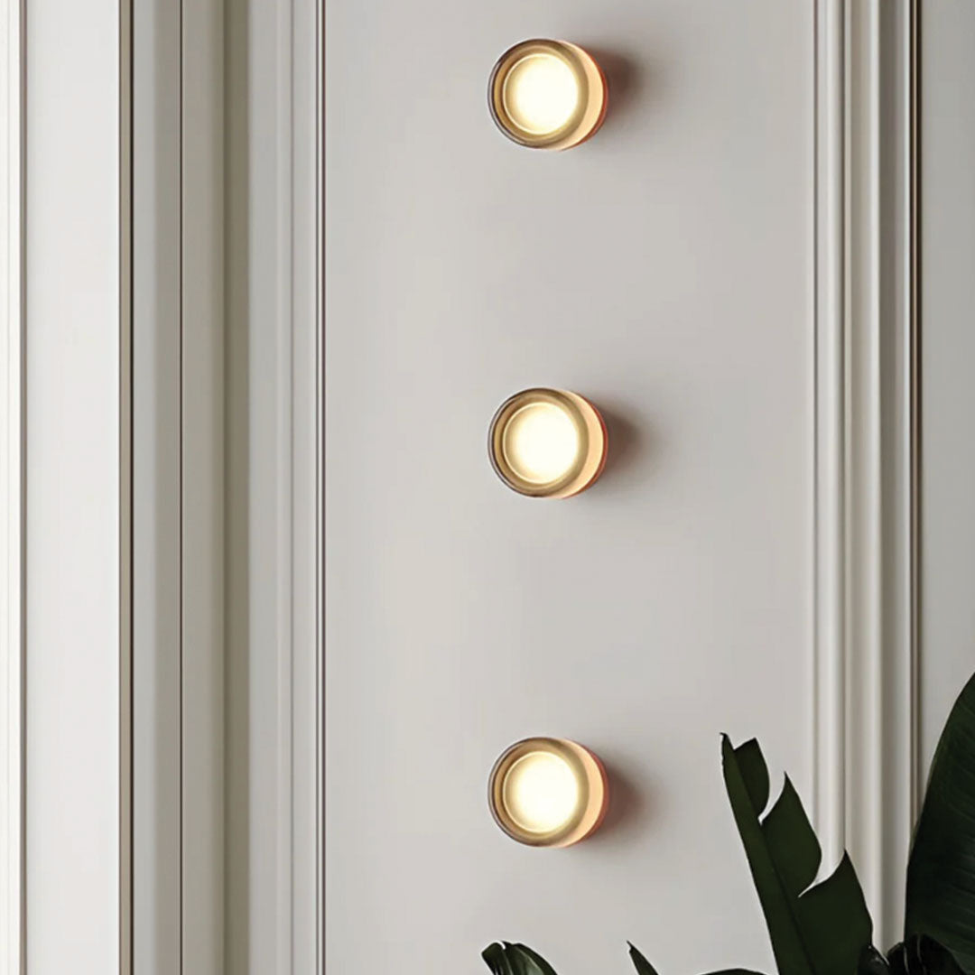 VivaLight - Elegant Dimple wall lamp for a modern home