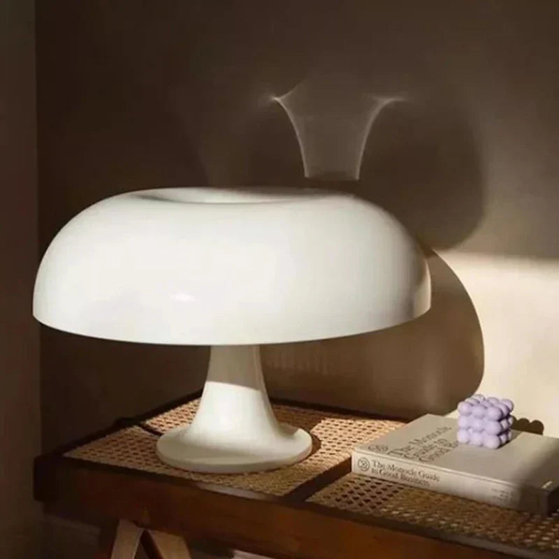 GlowMush - Refined Table Lamp with Mushroom Design