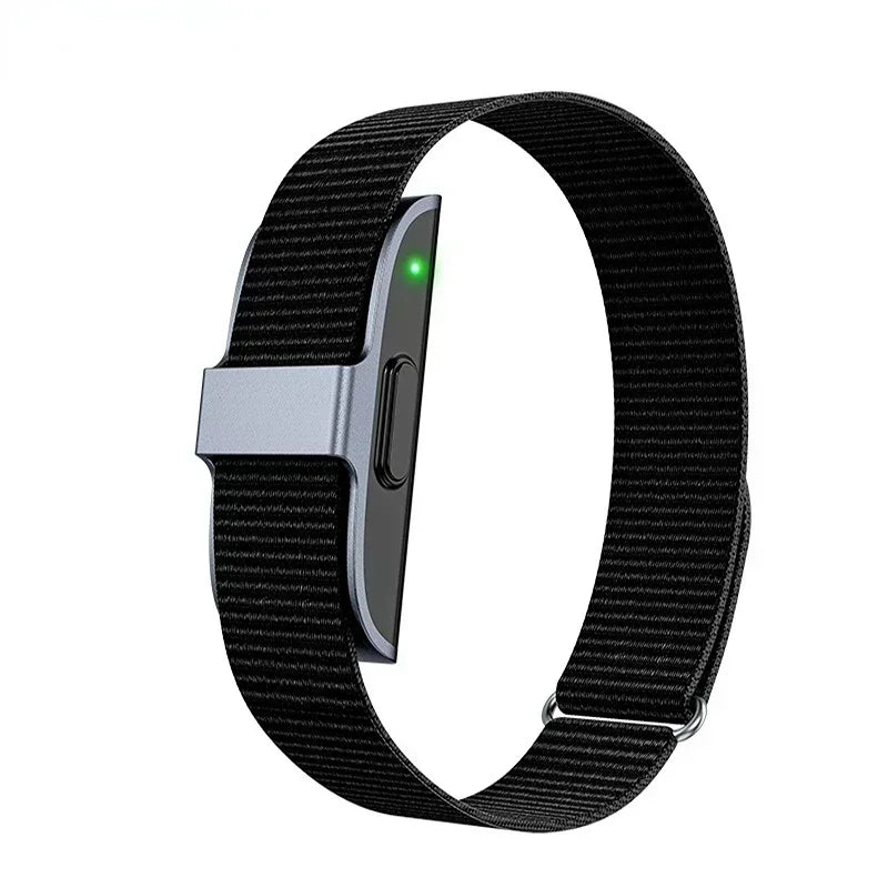 HealthTrack - IP68 Water Resistant Fitness Pedometer