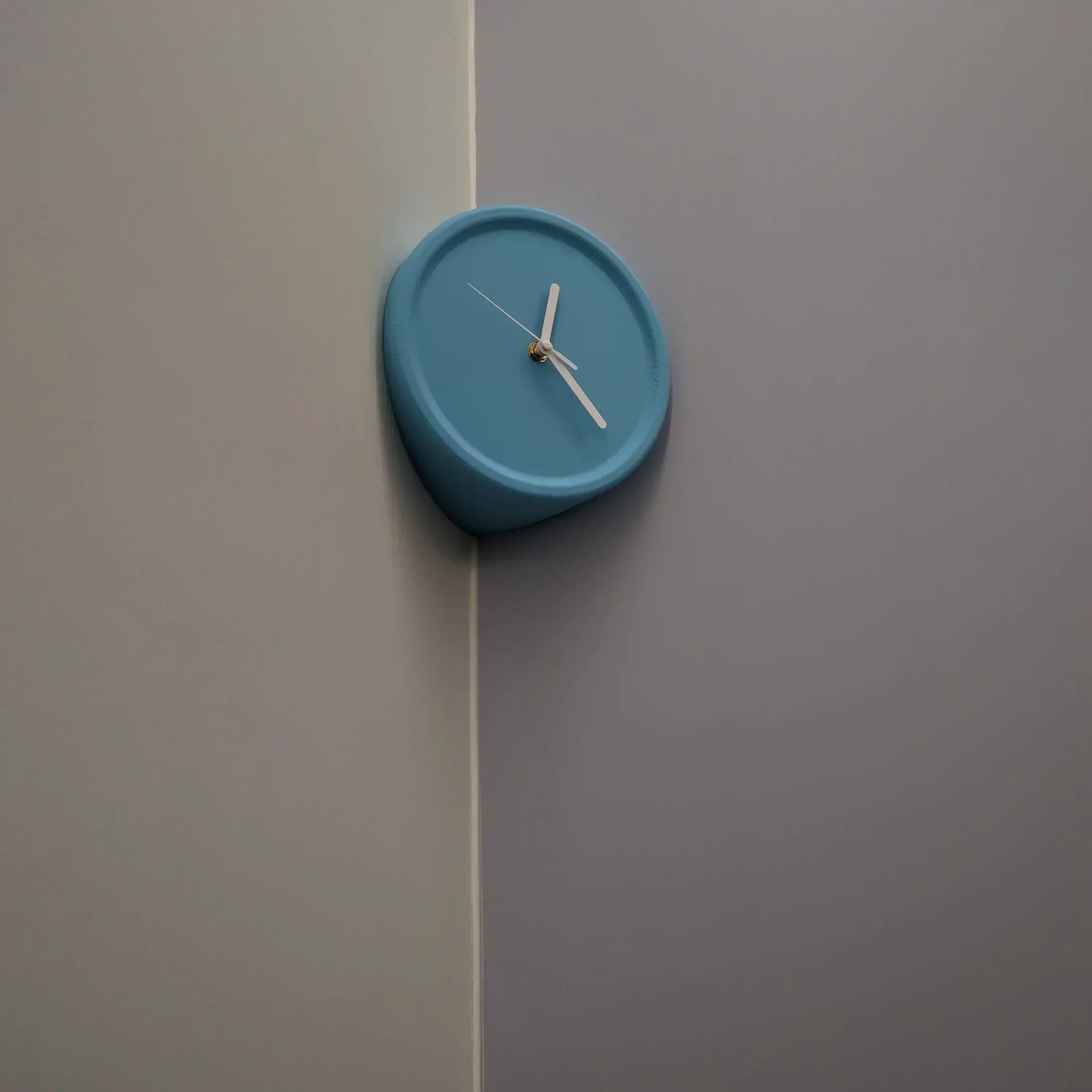 SilentCorner Clock - Stylish Silent Wall Clock Without Drilling