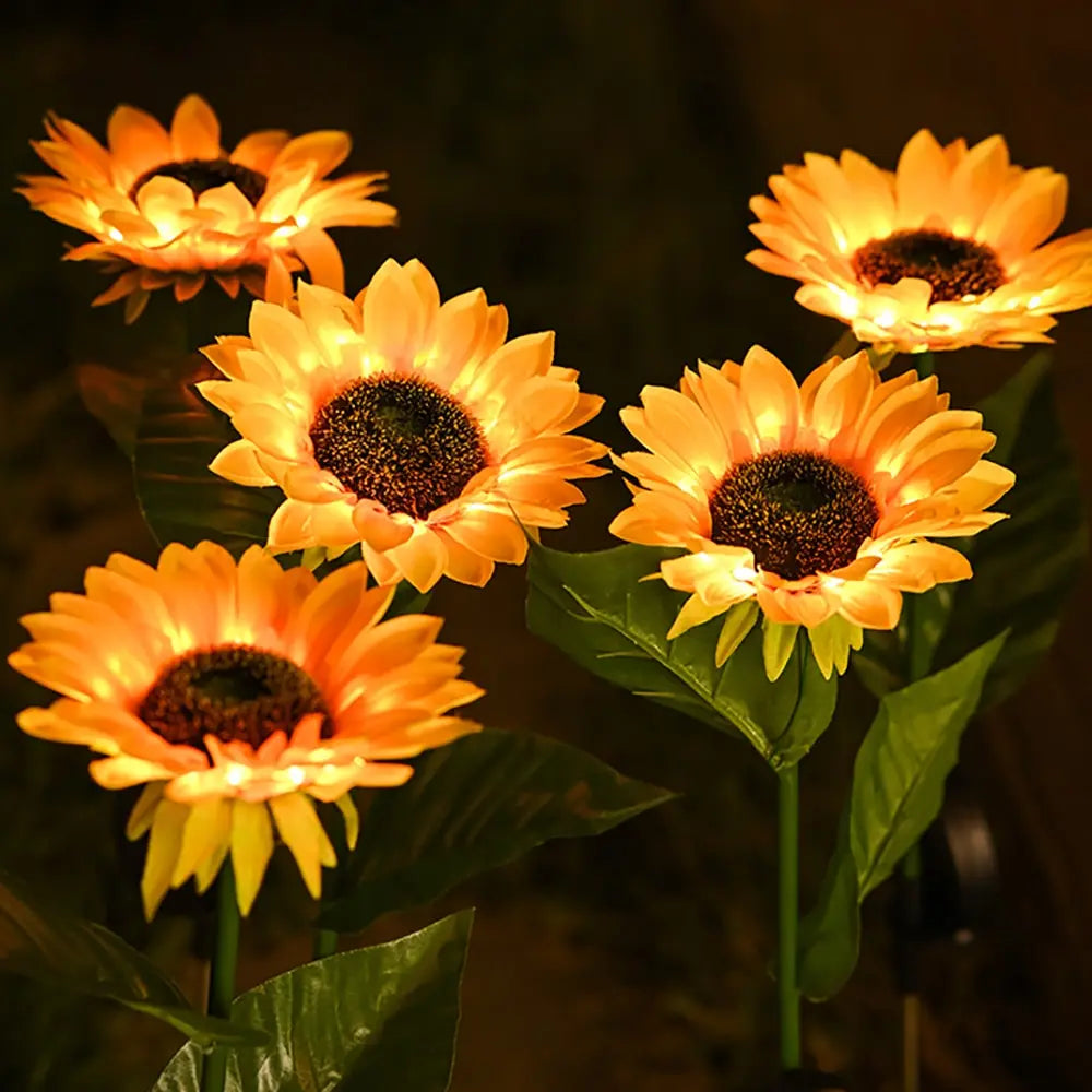SolarBloom – Realistic Sunflower Garden Light for Outdoor Use