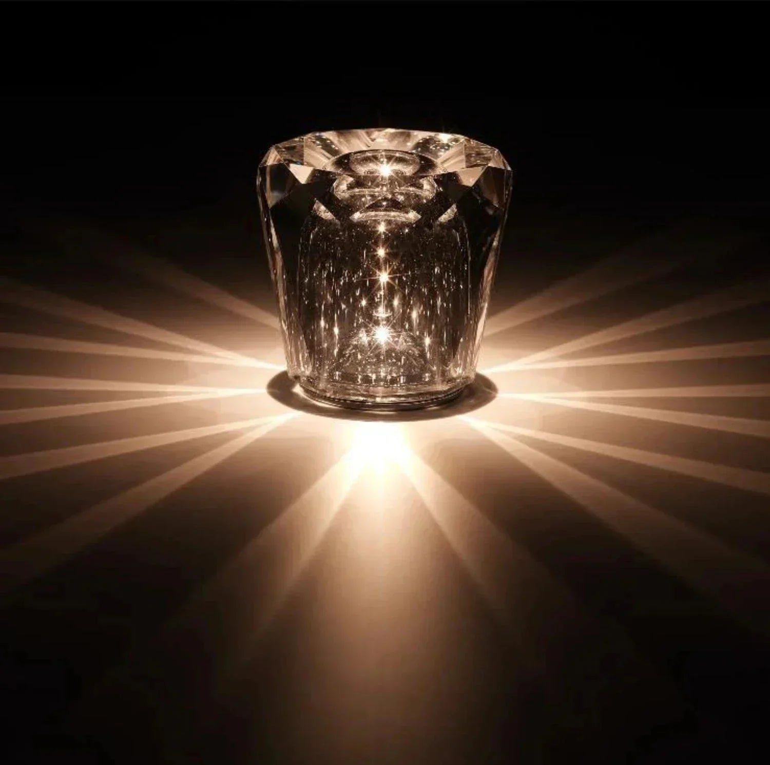 ChicGlow - Luxurious Crystal and Iron Pendant Lamp for Restaurants