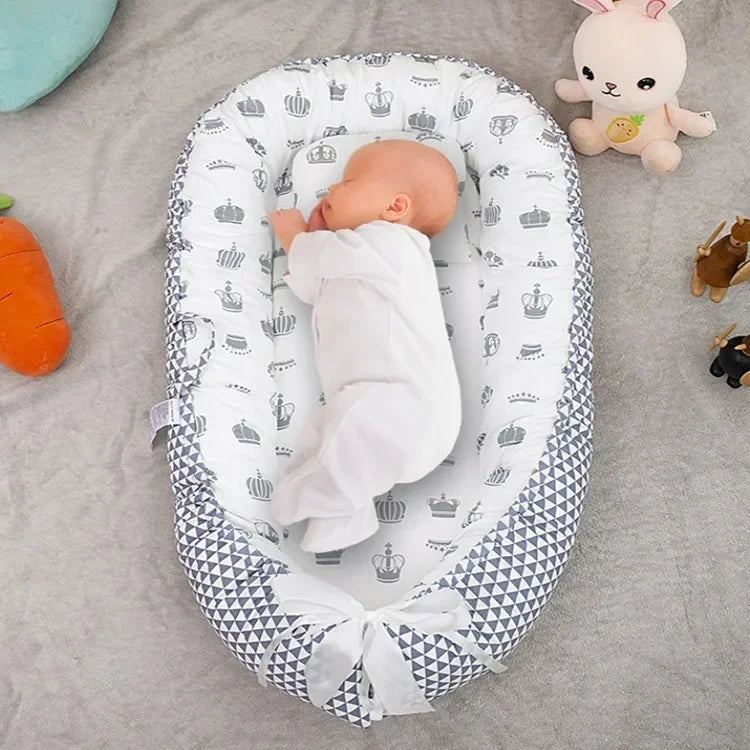 TravelEase Bed - Foldable Infant Bed and Cradle.