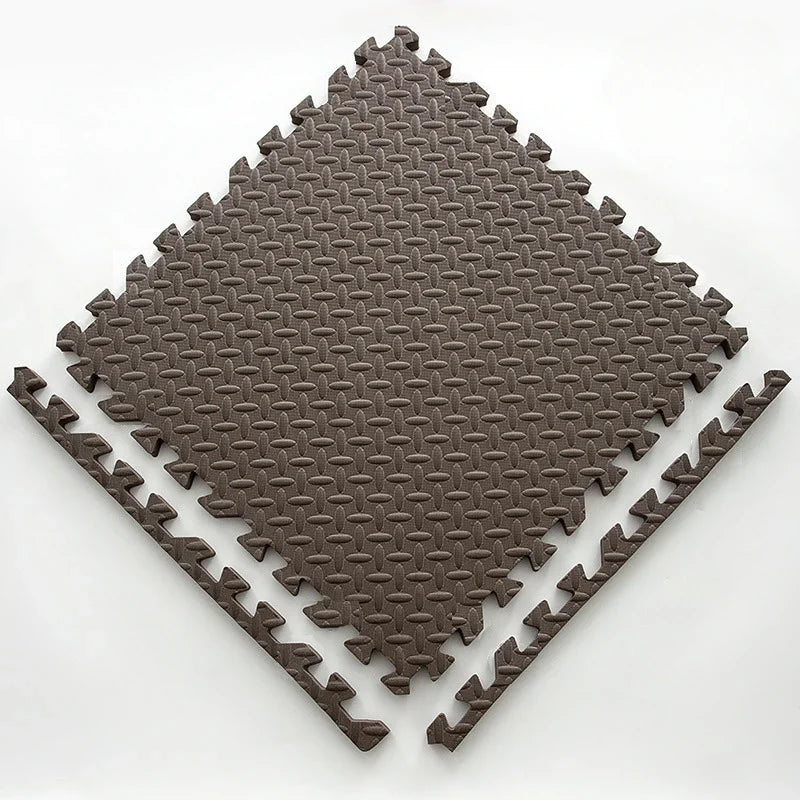 SafePlay thick baby play mat - Safe and Comfortable Baby Play Mat