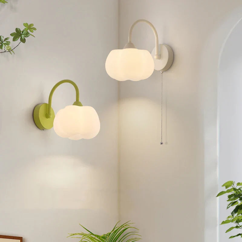 ModernLuxe - Elegant LED Wall Lamp with Pull Switch