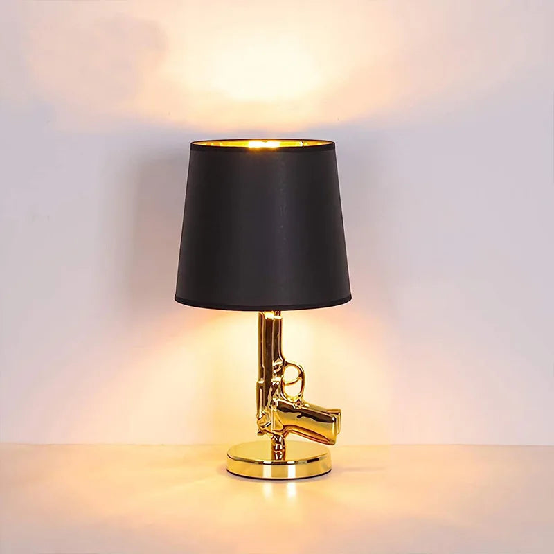 ArtDeLumière – Bold Pistol Table Lamp