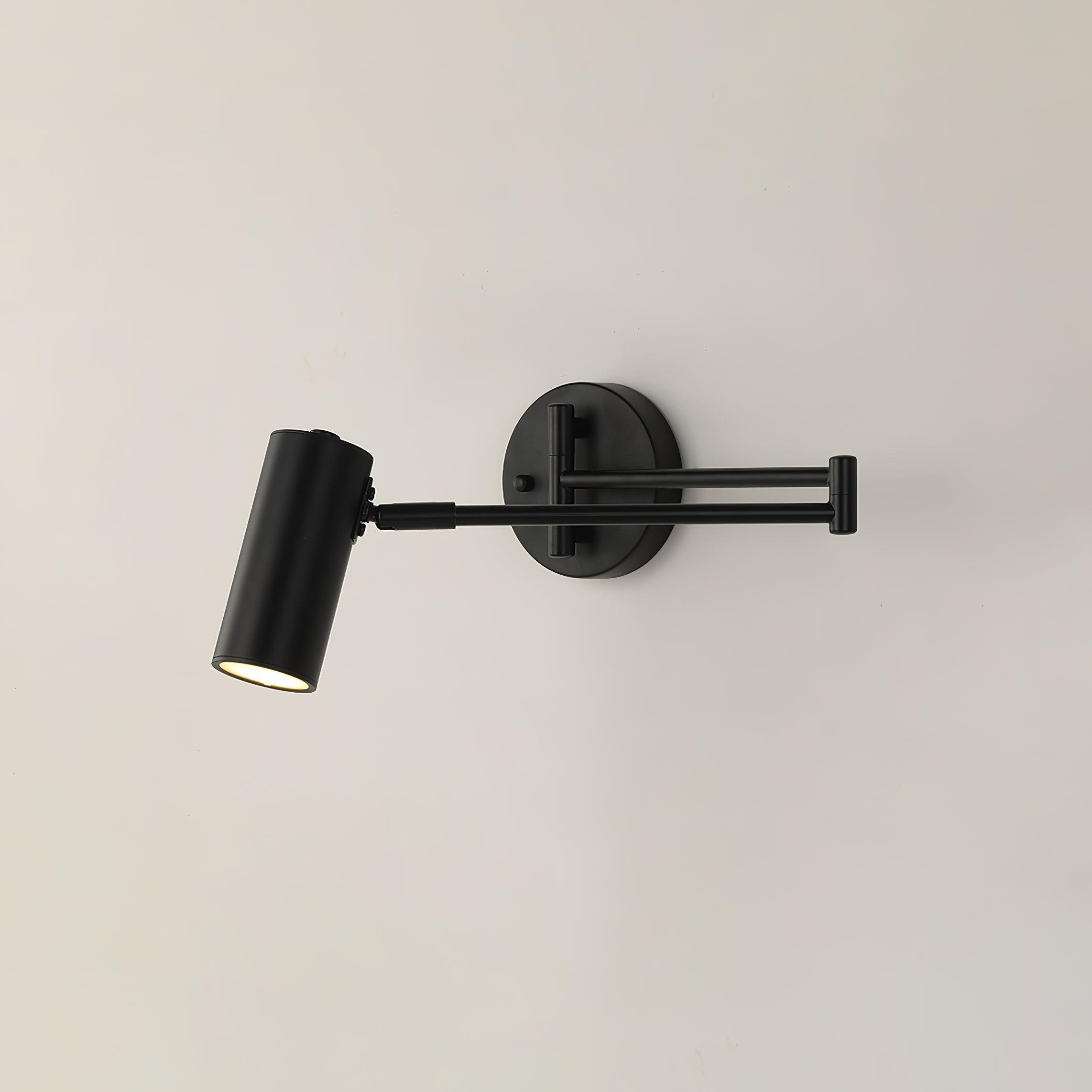 ModernGlow - Stylish Wall Lamp in Metal and Acrylic