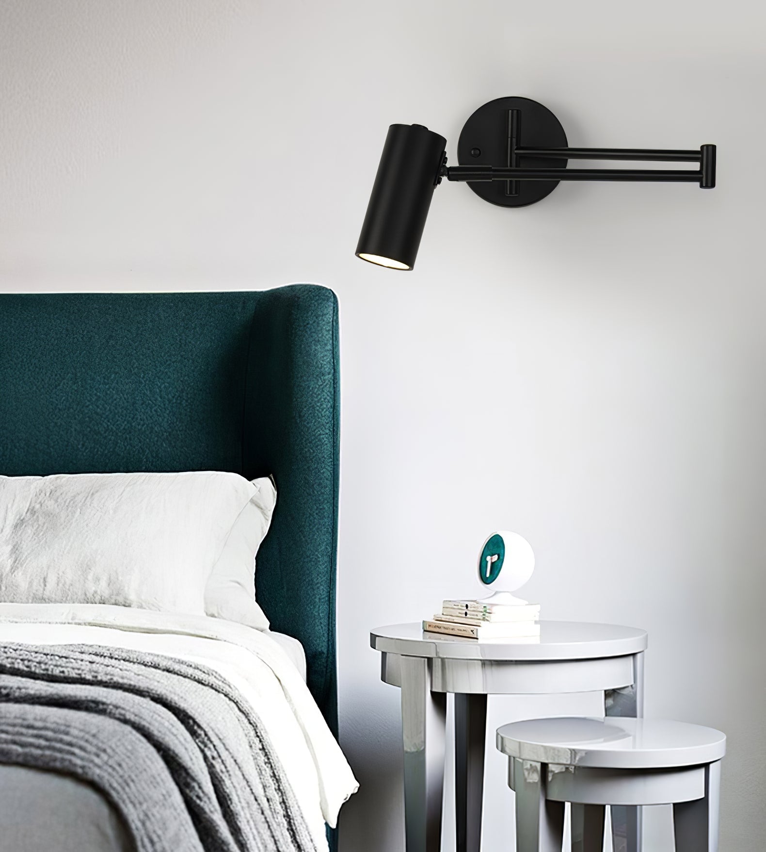 FlexiLight – Justerbar Vägglampa för Moderna Interiörer