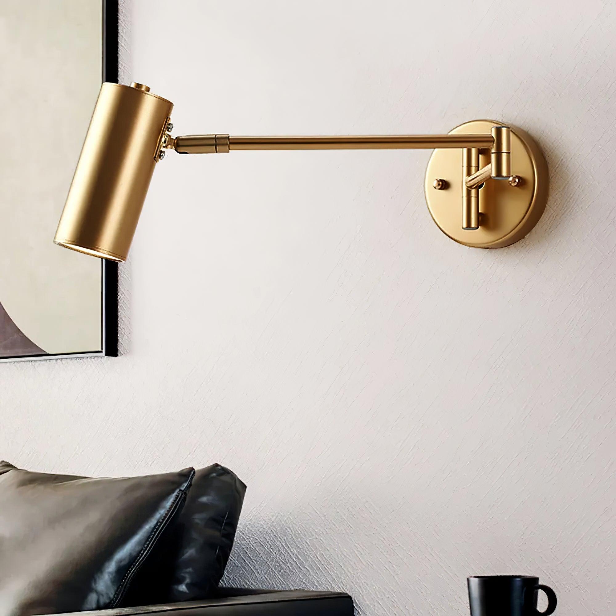 ModernGlow - Stylish Wall Lamp in Metal and Acrylic