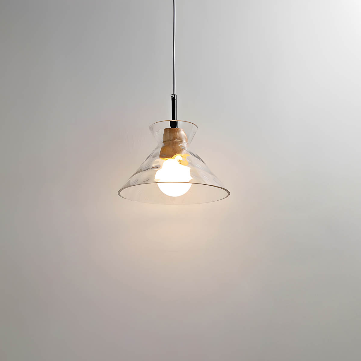 LuxeGlow Chique Glass Chandelier - Modern Elegant Glass Chandelier