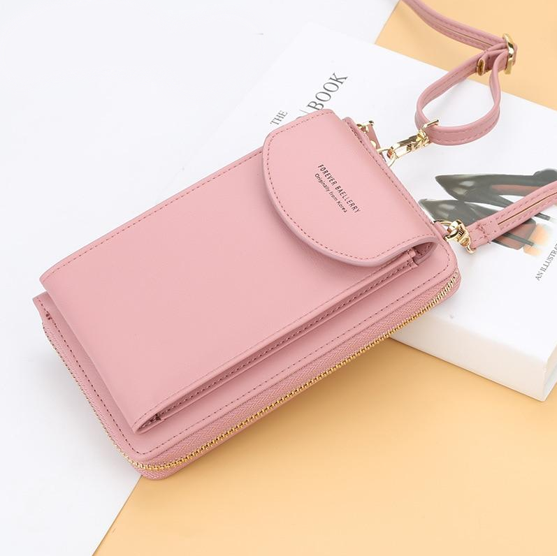 ChicCarry Bag - Stylish Crossbody with Space