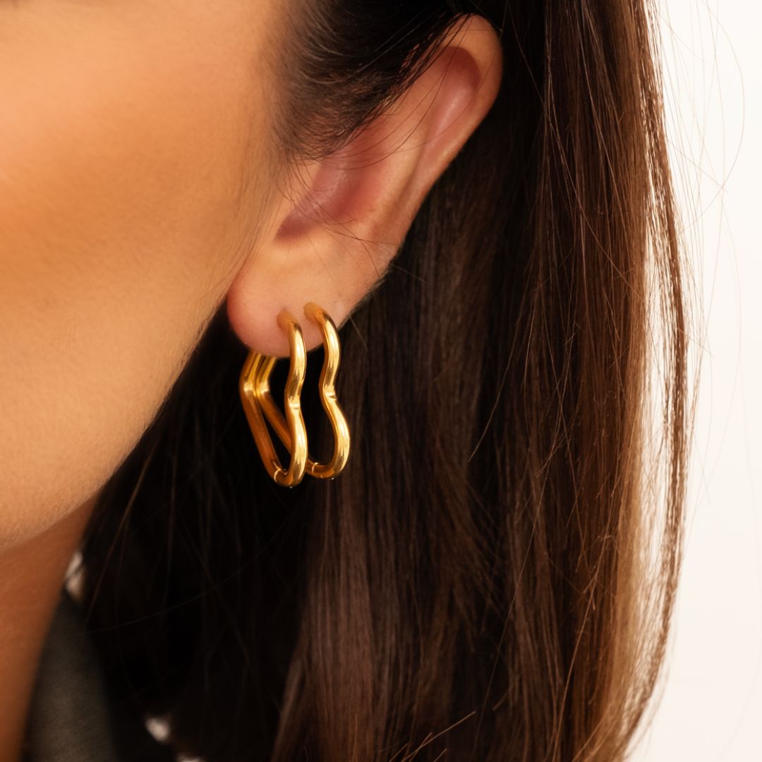 HeartLuxe Earrings - Elegant and Trendy Earrings