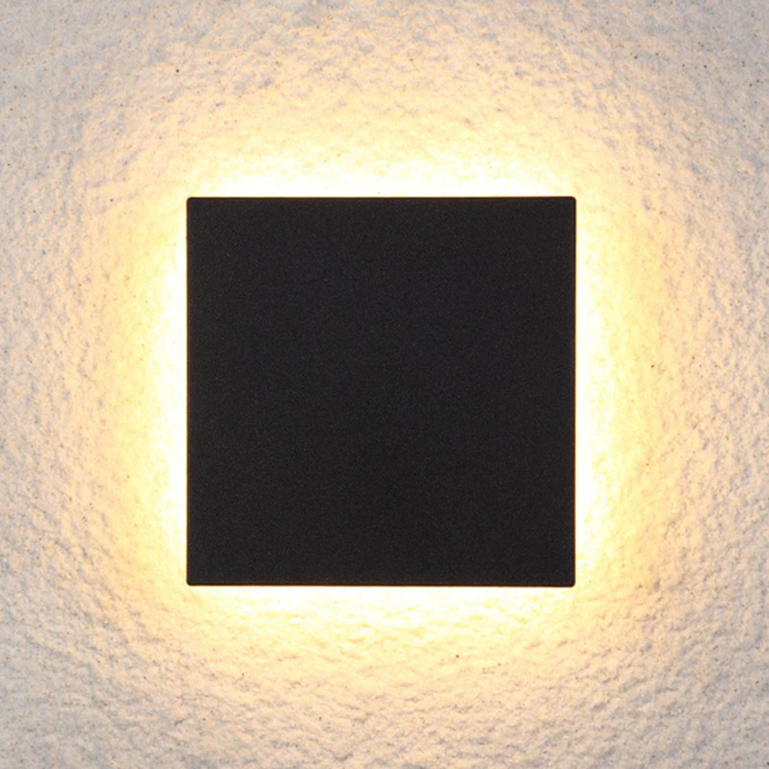 ZenithGlow - Sleek LED Wall Lamp for Modern Interiors