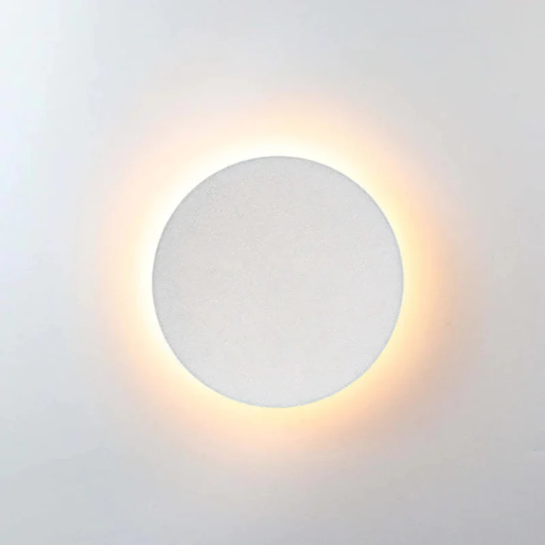 ZenithGlow - Sleek LED Wall Lamp for Modern Interiors