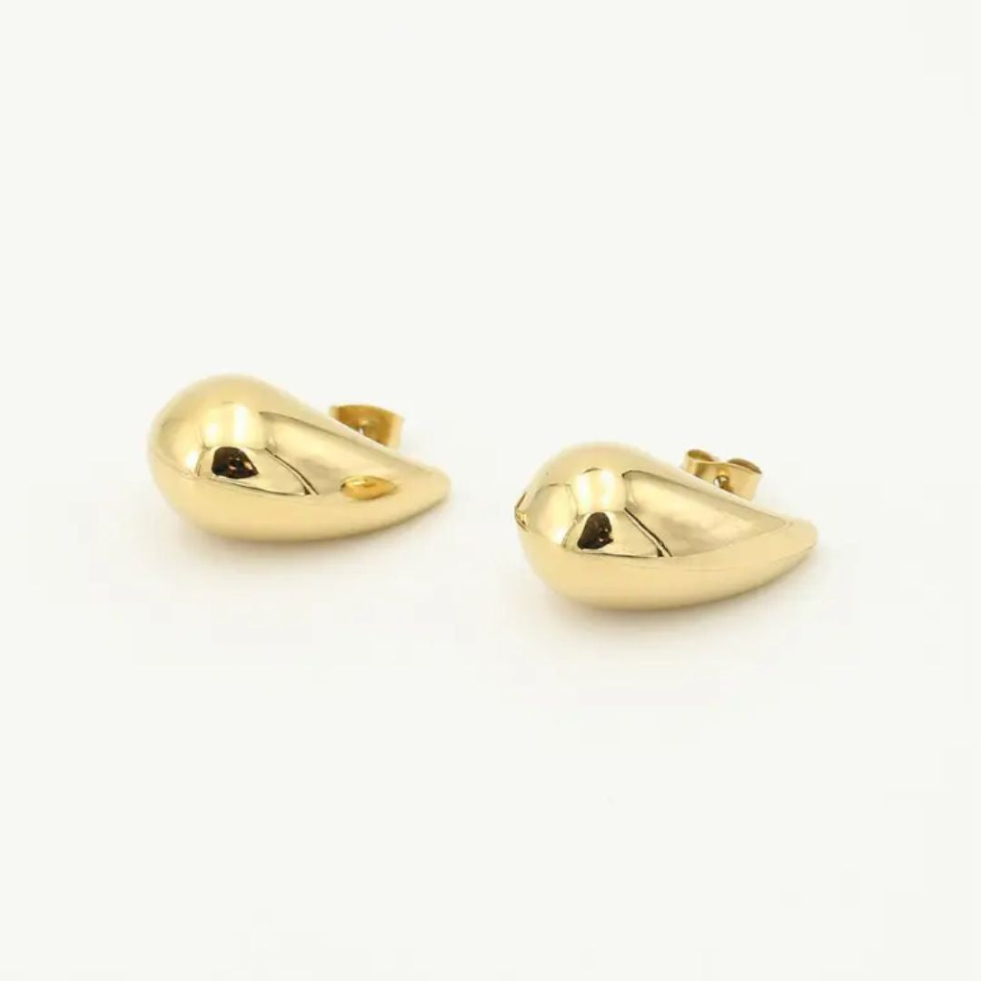 GoldenDrop Earrings – Elegant Earrings for All Occasions