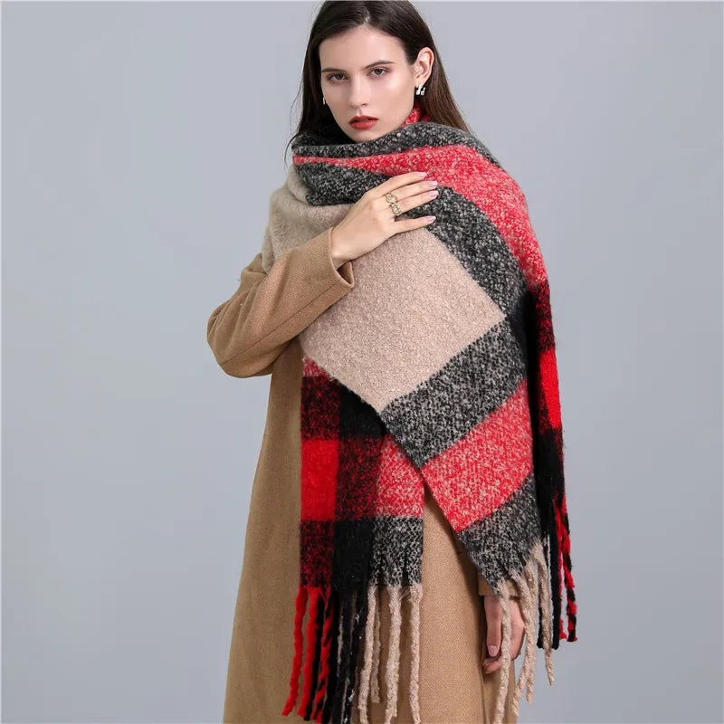 CosyPlaid Scarf – Warm, Trendy Winter Style