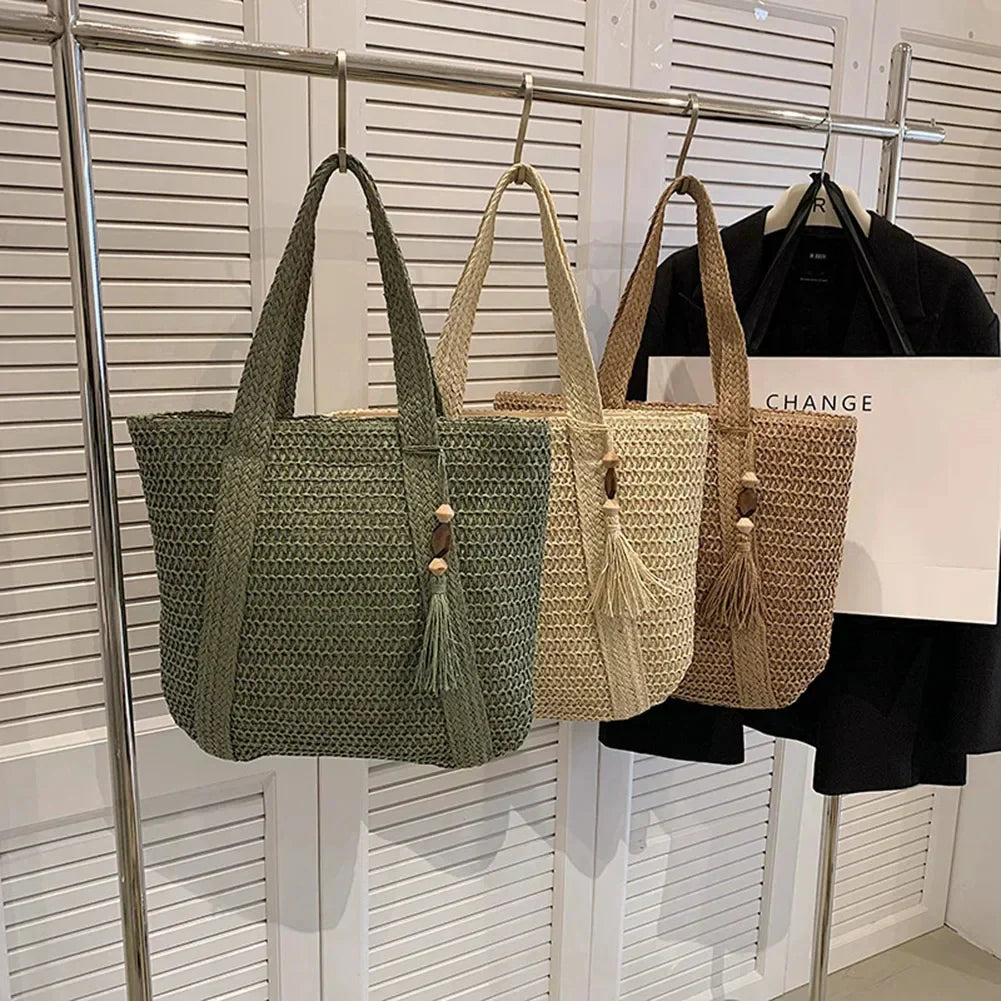 EcoChic Handbag - Stylish Rattan Women's Bag