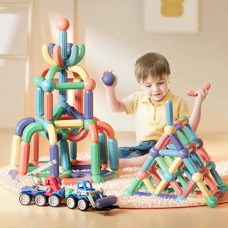 CreativeBuild – Magnetic Playset for Young Builders