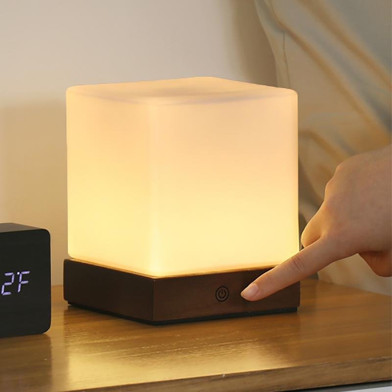 GloedCube Trådlös LED Bordslampa – Modern och Energieffektiv